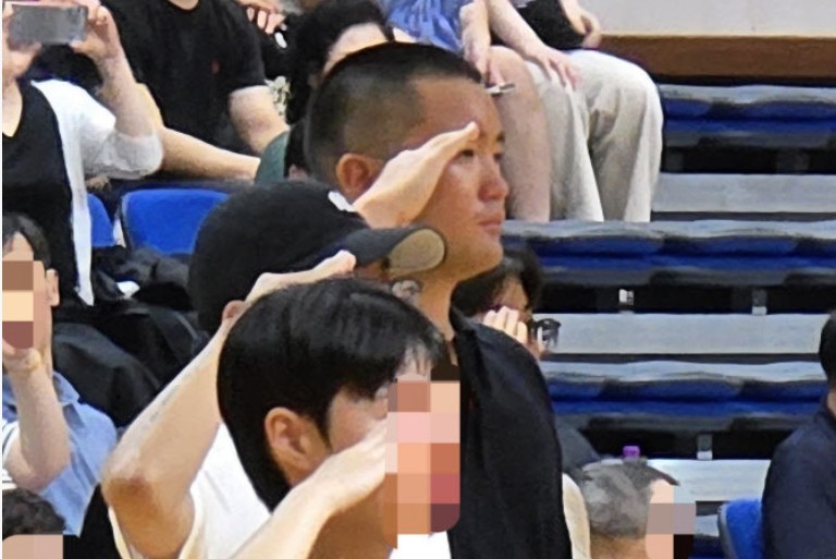 658fc9df9ffe914ec7bfdd95d3af9c1a7ca5216c.jpg