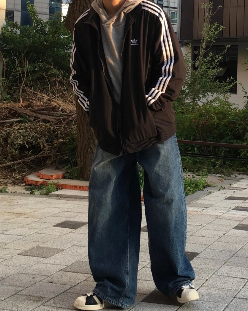 b6cc03b70d091aff3666da25eced659442758dee.jpg